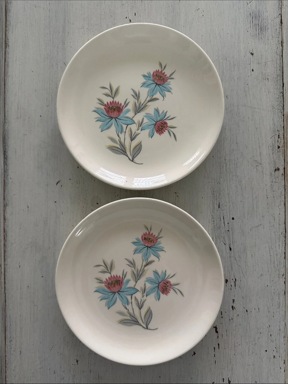 Steubenville Pottery Fairlane Pattern Salad Dessert Plates - Set of 2